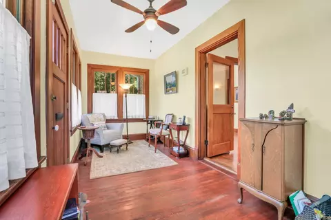 654 Main St, Antioch, IL 60002 photo 6