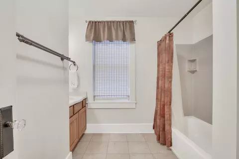 654 Main St, Antioch, IL 60002 photo 22