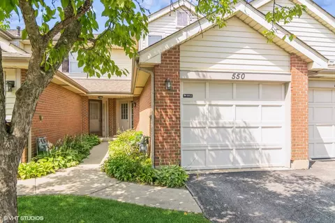 550 E Windgate Ct, Arlington Heights, IL 60005