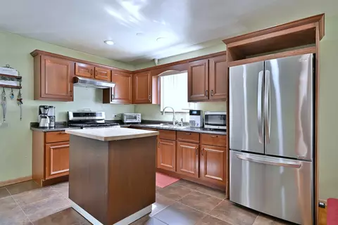 511 W Byron Ave, Addison, IL 60101 photo 8