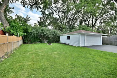 511 W Byron Ave, Addison, IL 60101 photo 30
