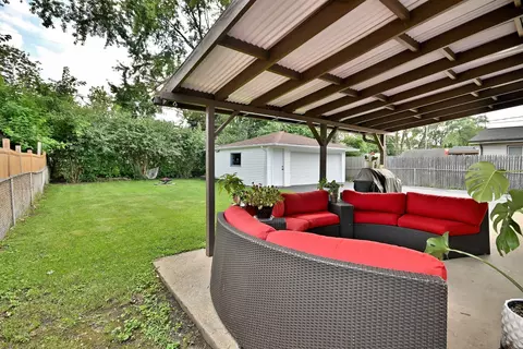 511 W Byron Ave, Addison, IL 60101 photo 29