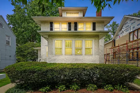 3218 Wenonah Ave, Berwyn, IL 60402