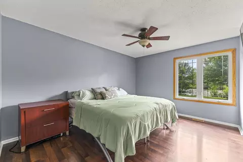 Bedroom - 823 Anchor Ct, Bartlett, IL 60103 photo 1 of 5
