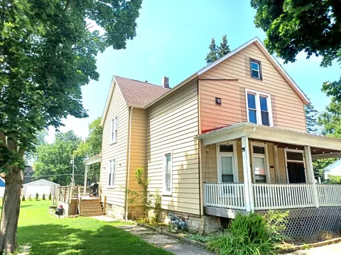 Exterior - 25958 S Locust Pl, Monee, IL 60449 photo 3 of 9
