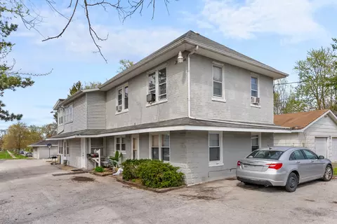 2427 Thornton Lansing Rd, Lansing, IL 60438