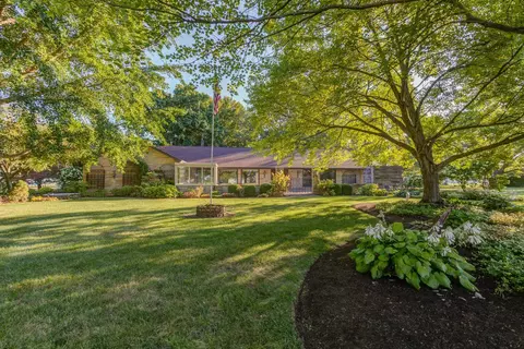 1005 Egyptian Trl, Tuscola, IL 61953