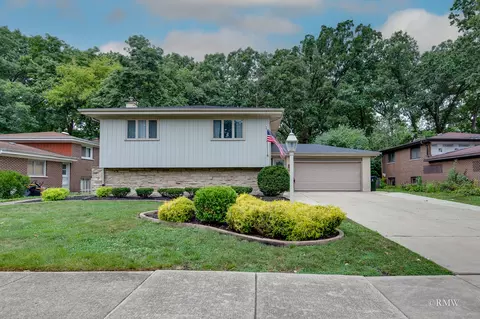 314 S Cedar Ave, Wood Dale, IL 60191