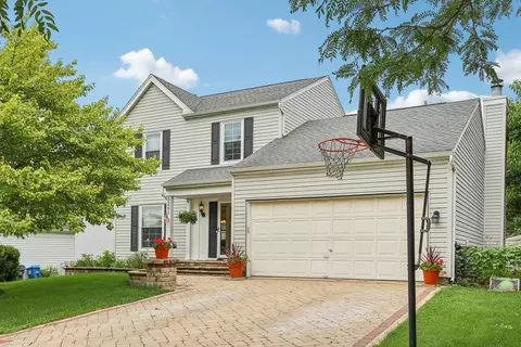 Exterior - 3261 Gresham Ln, Aurora, IL 60504 photo 3 of 10