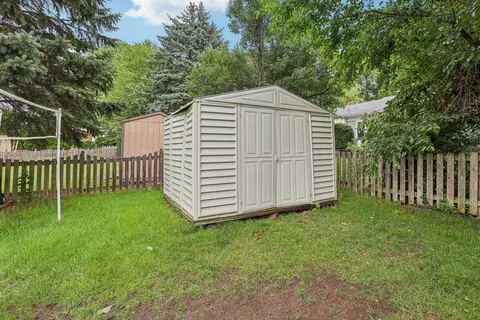 Exterior - 3261 Gresham Ln, Aurora, IL 60504 photo 7 of 10