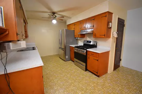 Kitchen - 1003 N Maple St, Normal, IL 61761 photo 8 of 13