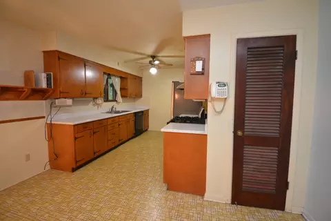 Kitchen - 1003 N Maple St, Normal, IL 61761 photo 3 of 13