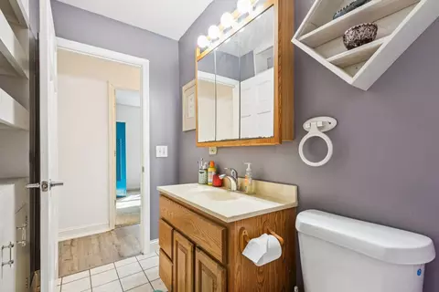 Bath - 35729 N Watson Ave, Ingleside, IL 60041 photo 2 of 4