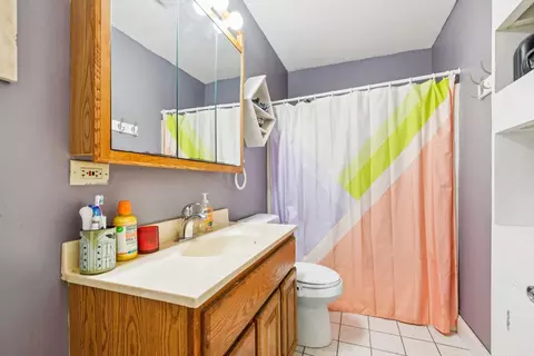 Bath - 35729 N Watson Ave, Ingleside, IL 60041 photo 1 of 4