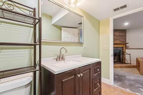 Bath - 35729 N Watson Ave, Ingleside, IL 60041 photo 4 of 4