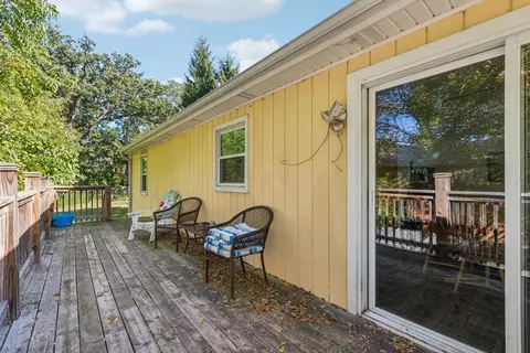Exterior - 35729 N Watson Ave, Ingleside, IL 60041 photo 5 of 11