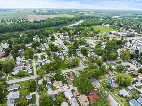 View/Area - 752 N 9th Ave, Kankakee, IL 60901 photo 4 of 6