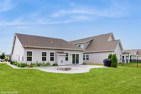 Exterior - 3634 Reddington Cir, Elgin, IL 60124 photo 2 of 6