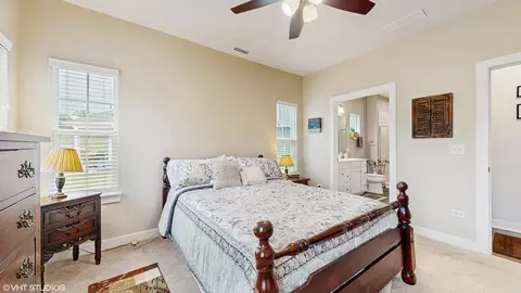 Bedroom - 3634 Reddington Cir, Elgin, IL 60124 photo 2 of 3