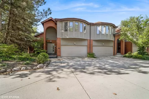 3305 Old Glenview Rd #A, Wilmette, IL 60091