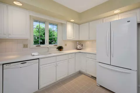 Kitchen - 119 Hammitt Dr, Normal, IL 61761 photo 11 of 19