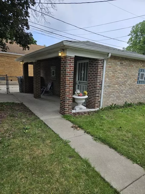 Exterior - 10552 S Normal Ave, Chicago, IL 60628 photo 2 of 2