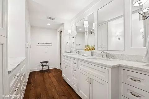 1 E Schiller St #7A, Chicago, IL 60610 photo 18