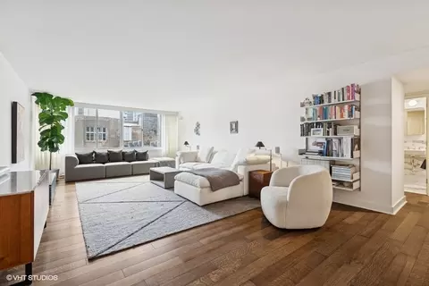 1 E Schiller St #7A, Chicago, IL 60610 photo 2