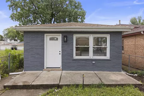 7353 S Hoyne Ave, Chicago, IL 60636
