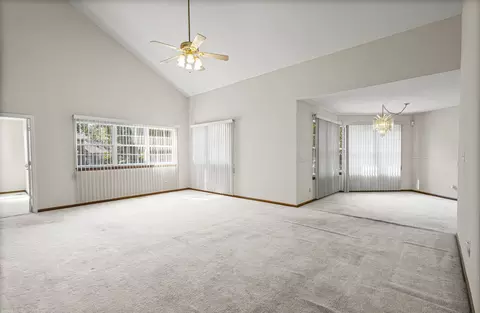 Living - 21220 Silktree Cir, Plainfield, IL 60544 photo 3 of 6