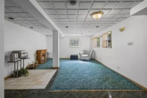 Living - 21220 Silktree Cir, Plainfield, IL 60544 photo 6 of 6