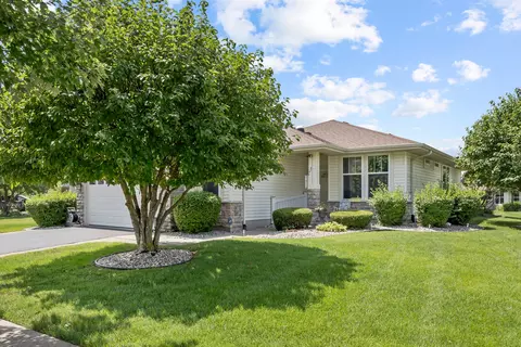 12409 Fox Run Ct, Huntley, IL 60142