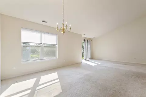 Living - 13809 S Bristlecone Ln #C, Plainfield, IL 60544 photo 2 of 4