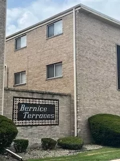 3127 Bernice Rd #6, Lansing, IL 60438