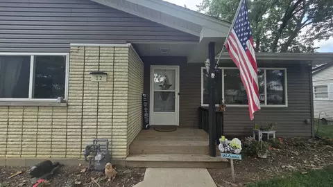 Exterior - 12 Durell Dr, Kankakee, IL 60901 photo 3 of 10