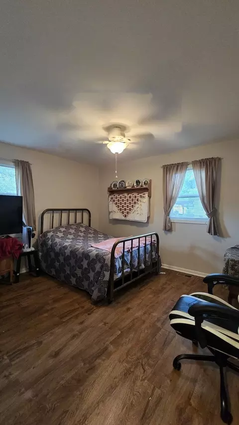 Bedroom - 12 Durell Dr, Kankakee, IL 60901 photo 3 of 3