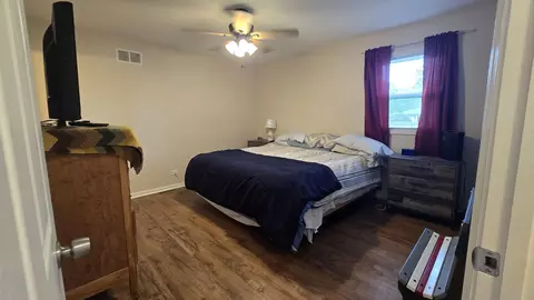 Bedroom - 12 Durell Dr, Kankakee, IL 60901 photo 2 of 3