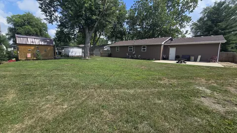 Exterior - 12 Durell Dr, Kankakee, IL 60901 photo 5 of 10