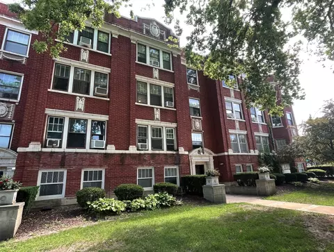 125 Washington Blvd #2, Oak Park, IL 60302