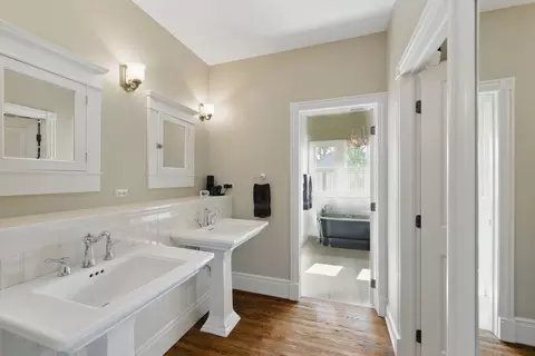 Bath - 23635 W Chicago St, Plainfield, IL 60544 photo 2 of 7