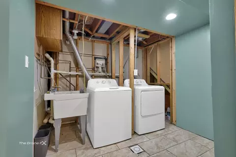 Other - 714 Delles Rd, Wheaton, IL 60189 photo 7 of 8