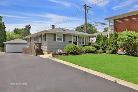 Other - 714 Delles Rd, Wheaton, IL 60189 photo 1 of 8