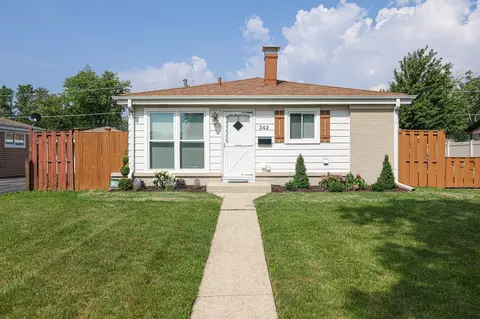 342 N 3rd Ave, Villa Park, IL 60181