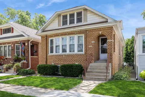 3618 Morton Ave, Brookfield, IL 60513