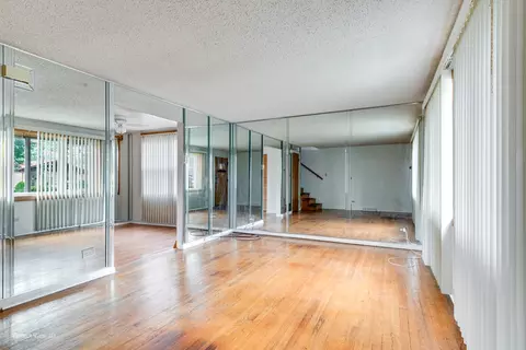 11630 S Laflin St, Chicago, IL 60643 photo 4
