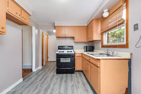 11630 S Laflin St, Chicago, IL 60643 photo 8