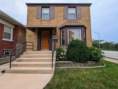 5526 N Newland Ave, Chicago, IL 60656