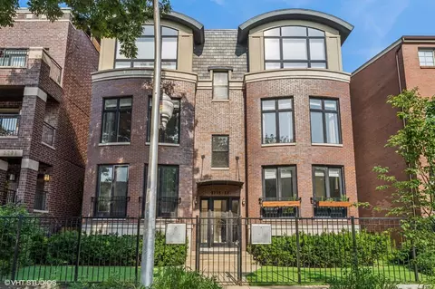 2717 N Southport Ave #2N, Chicago, IL 60614