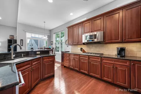 Kitchen - 3879 Seigle Dr, Elgin, IL 60124 photo 3 of 3