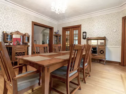 Dining - 304 Nettle St, Morris, IL 60450 photo 2 of 3